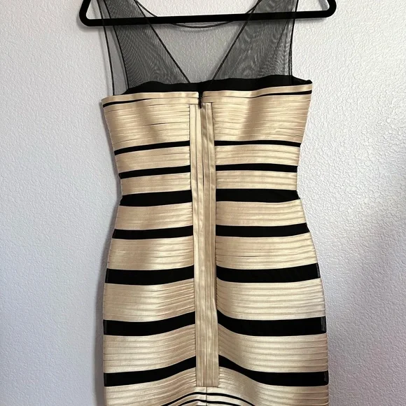 Bcbg beautiful, like new condition mini dress. Wore one. Stretchy fabric. - Picture 3 of 10